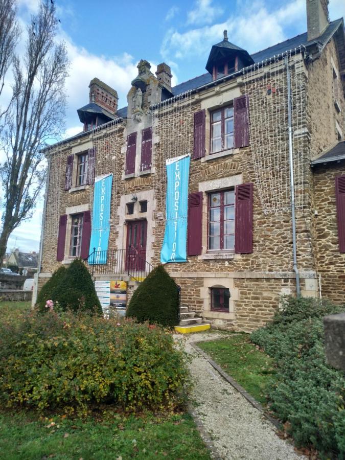 Hotel Particulier Le Rocher Des Marais "Proximite Plage & Vue Mer Pour Certains Hebergements" ポルニック エクステリア 写真