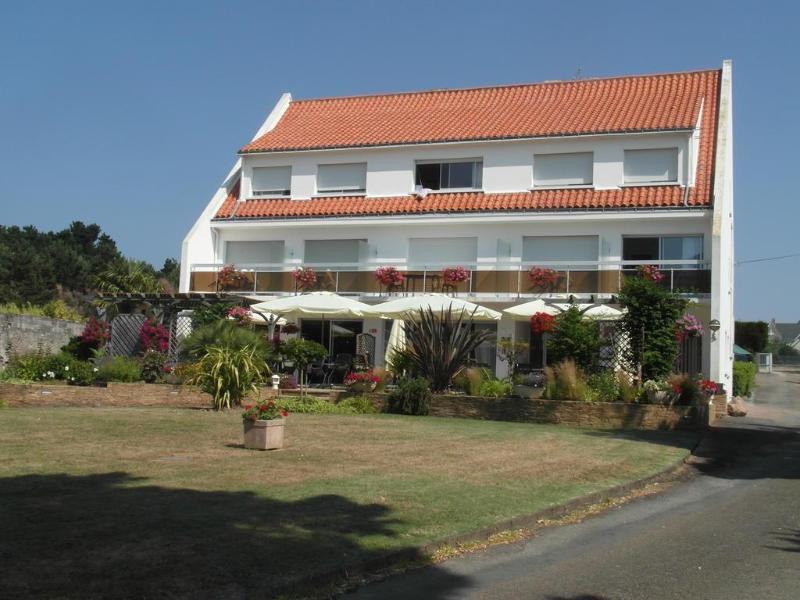 Hotel Particulier Le Rocher Des Marais "Proximite Plage & Vue Mer Pour Certains Hebergements" ポルニック エクステリア 写真